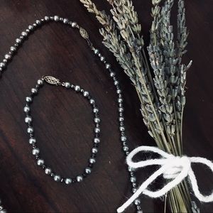 Blue pearl necklace and bracelet